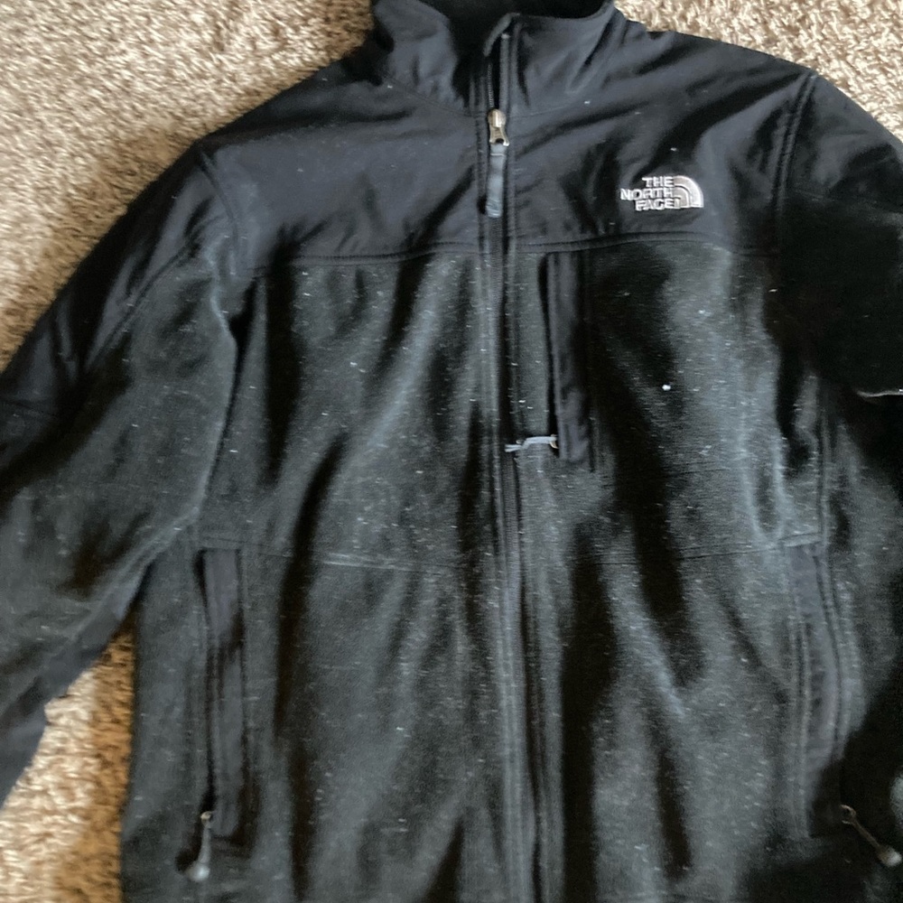 Good Solid North Face Jacket - image 2